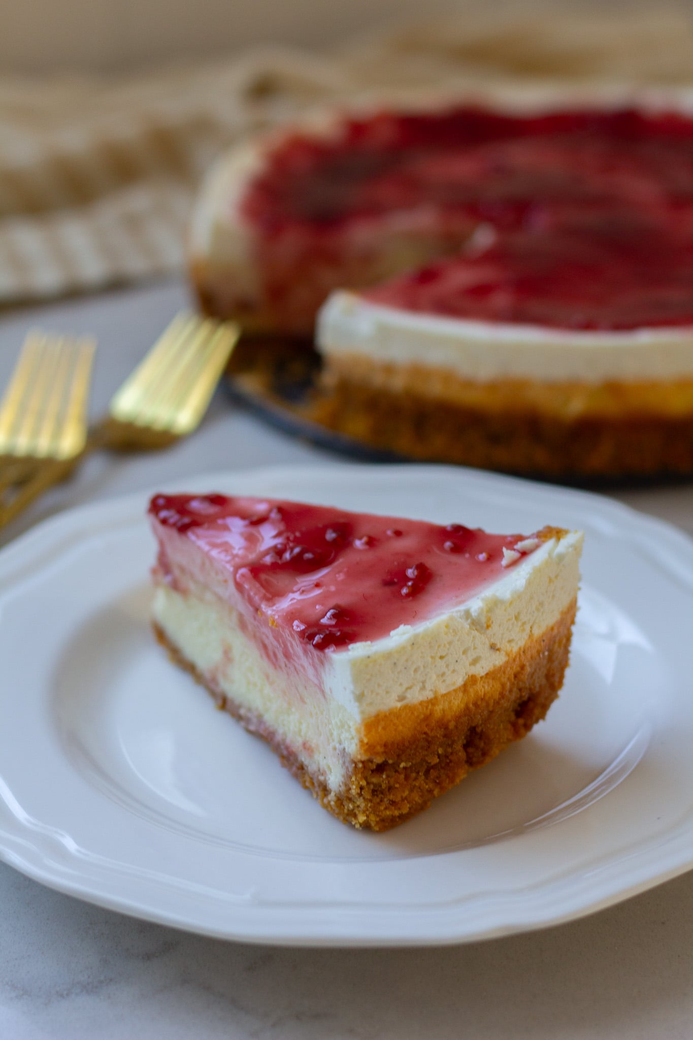 The best creamy cheesecake no water bath