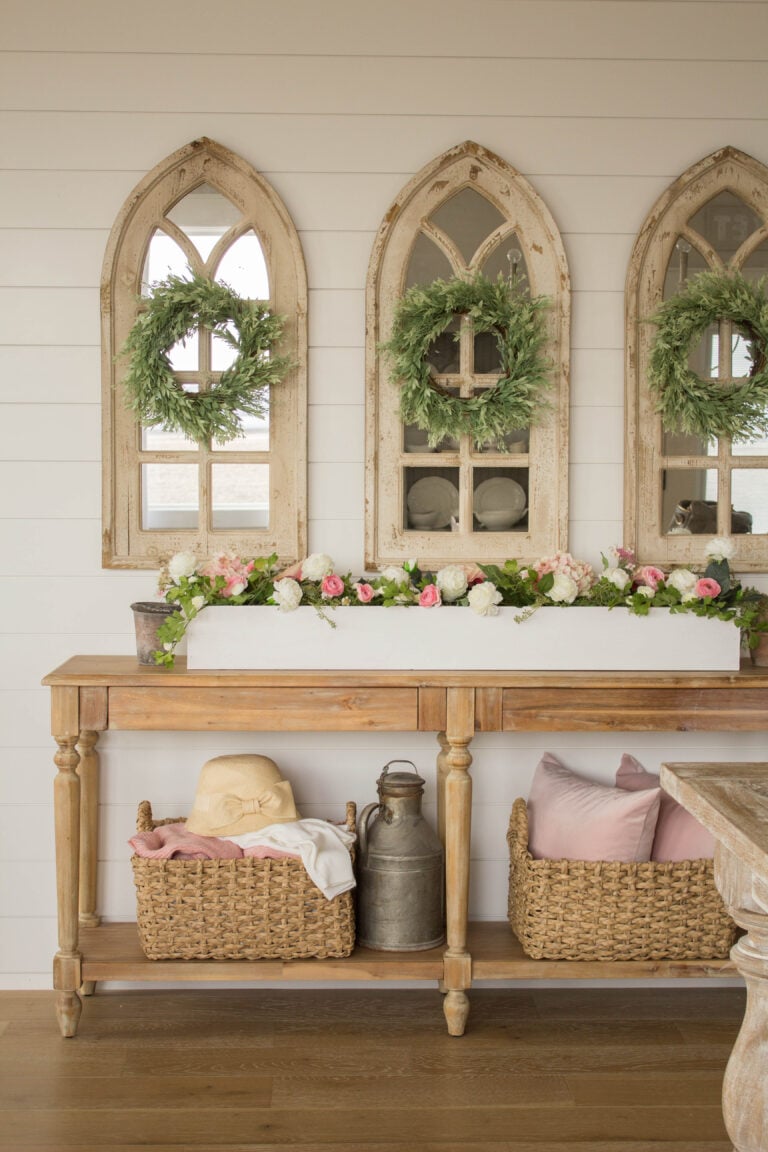 DIY Wood Planter Box Centerpiece