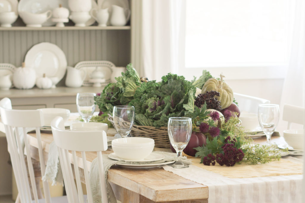 fall harvest tablescape in dining room