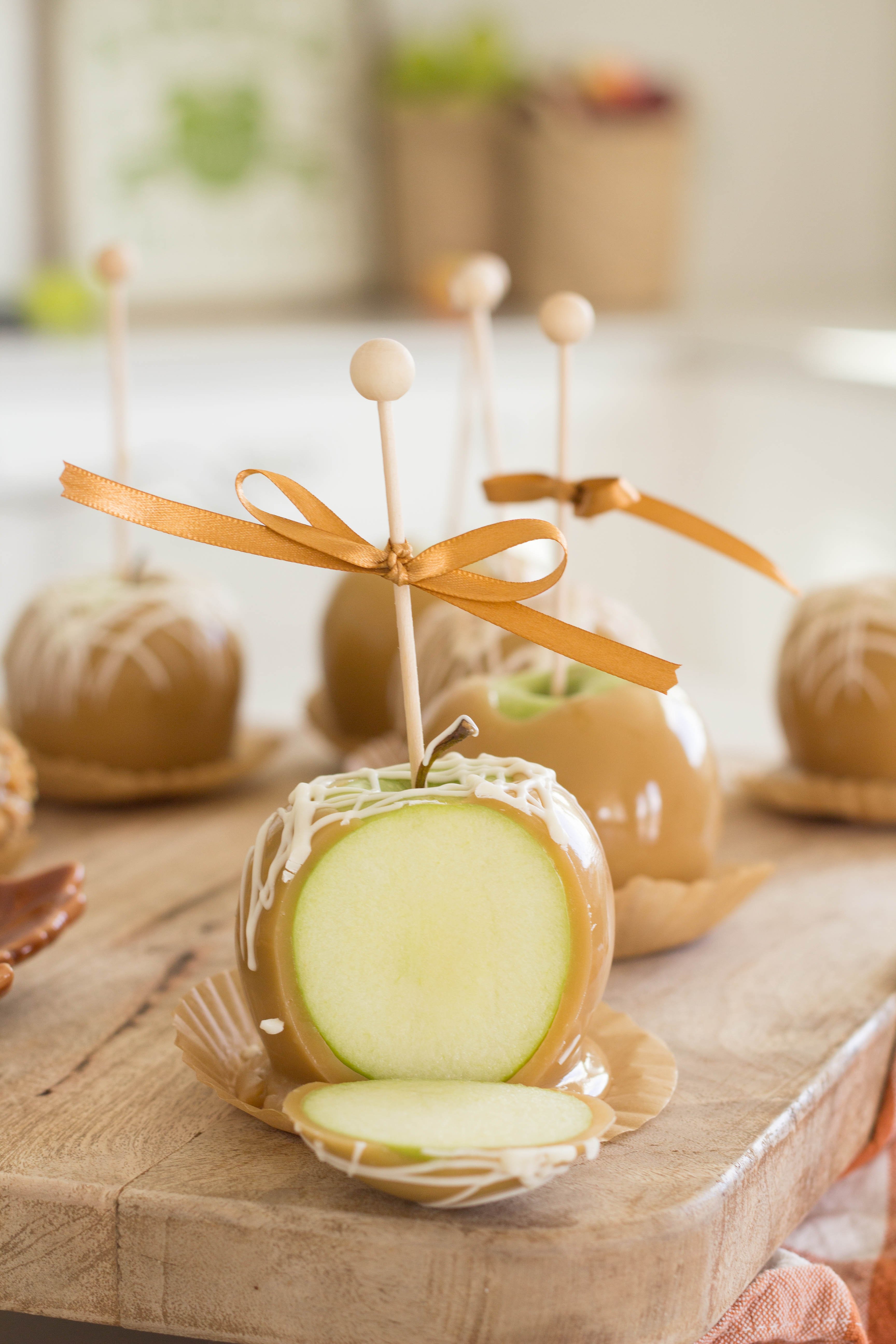gourmet caramel apples