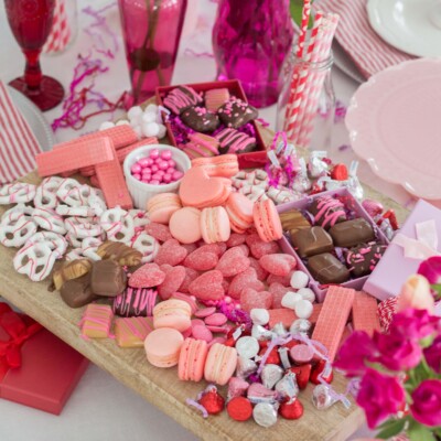 Valentine’s Day Dessert Table