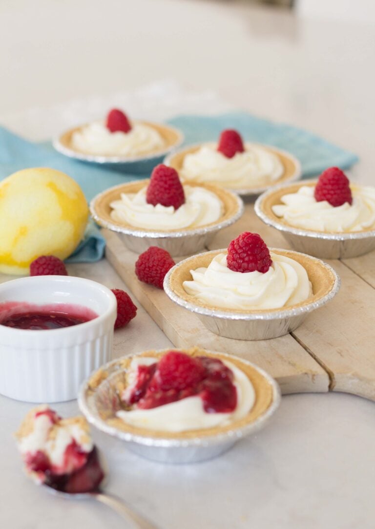 No-Bake Raspberry Mini Cheesecakes