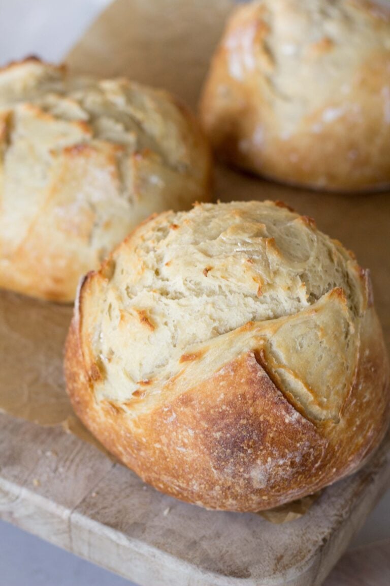 Easy 4 Ingredient Artisan Bread