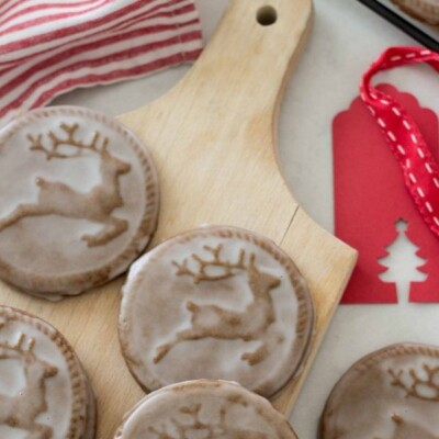 Stamped Gingerbread Glaze Cookies