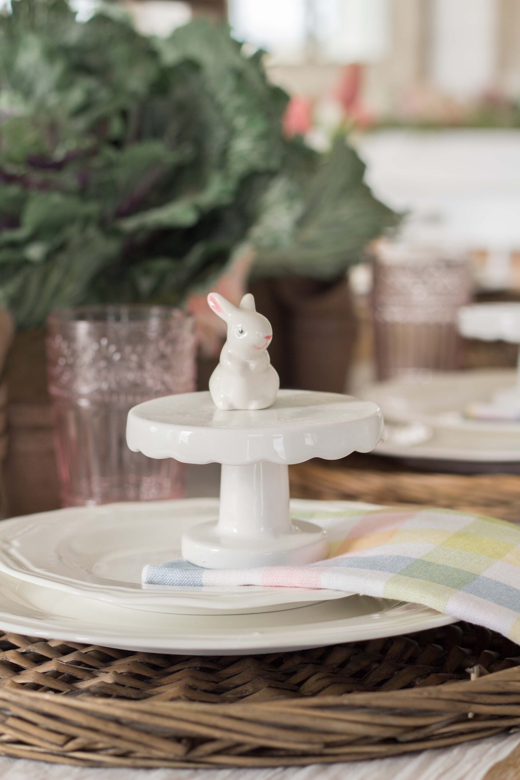 simple pastel Easter table