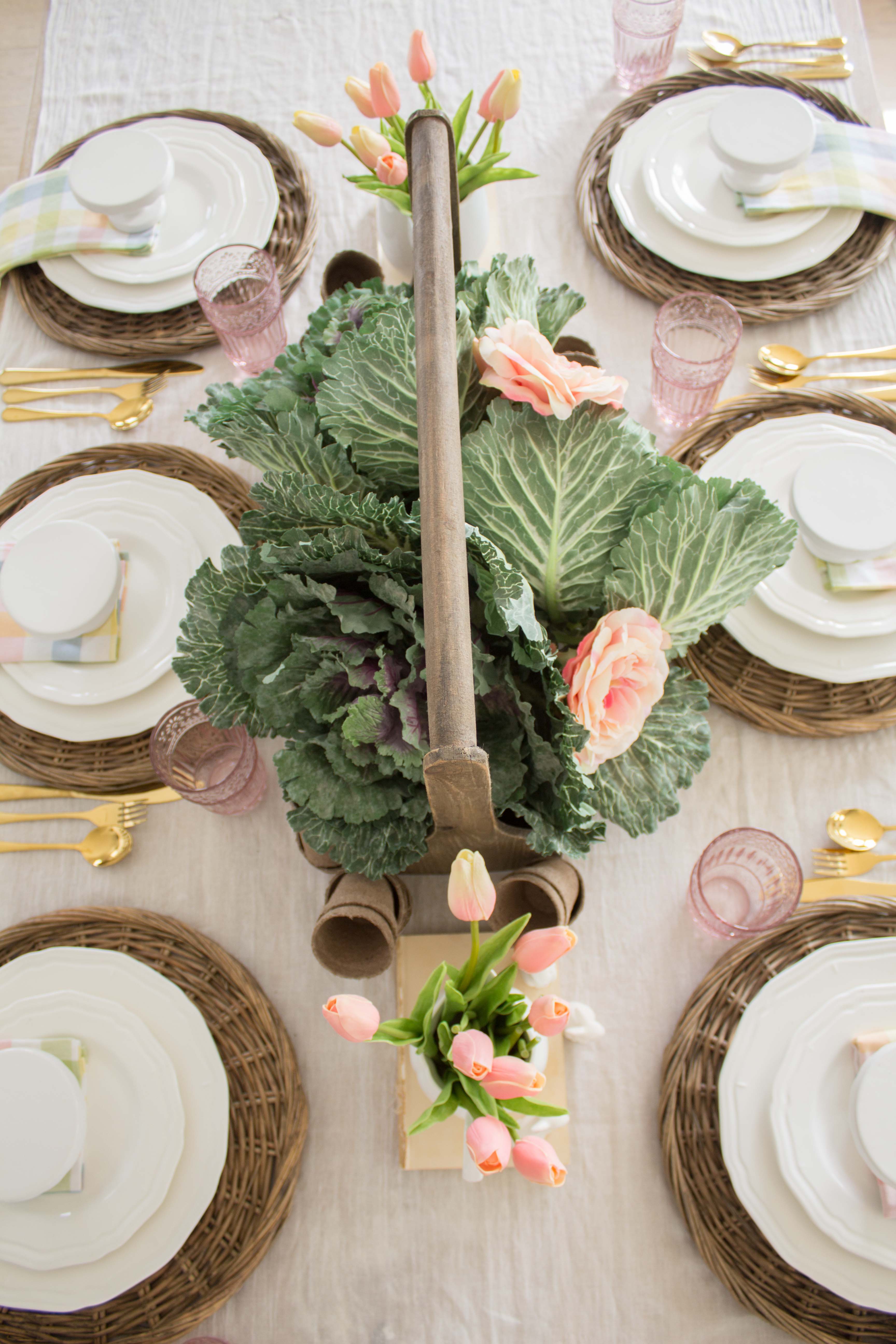 simple pastel Easter table