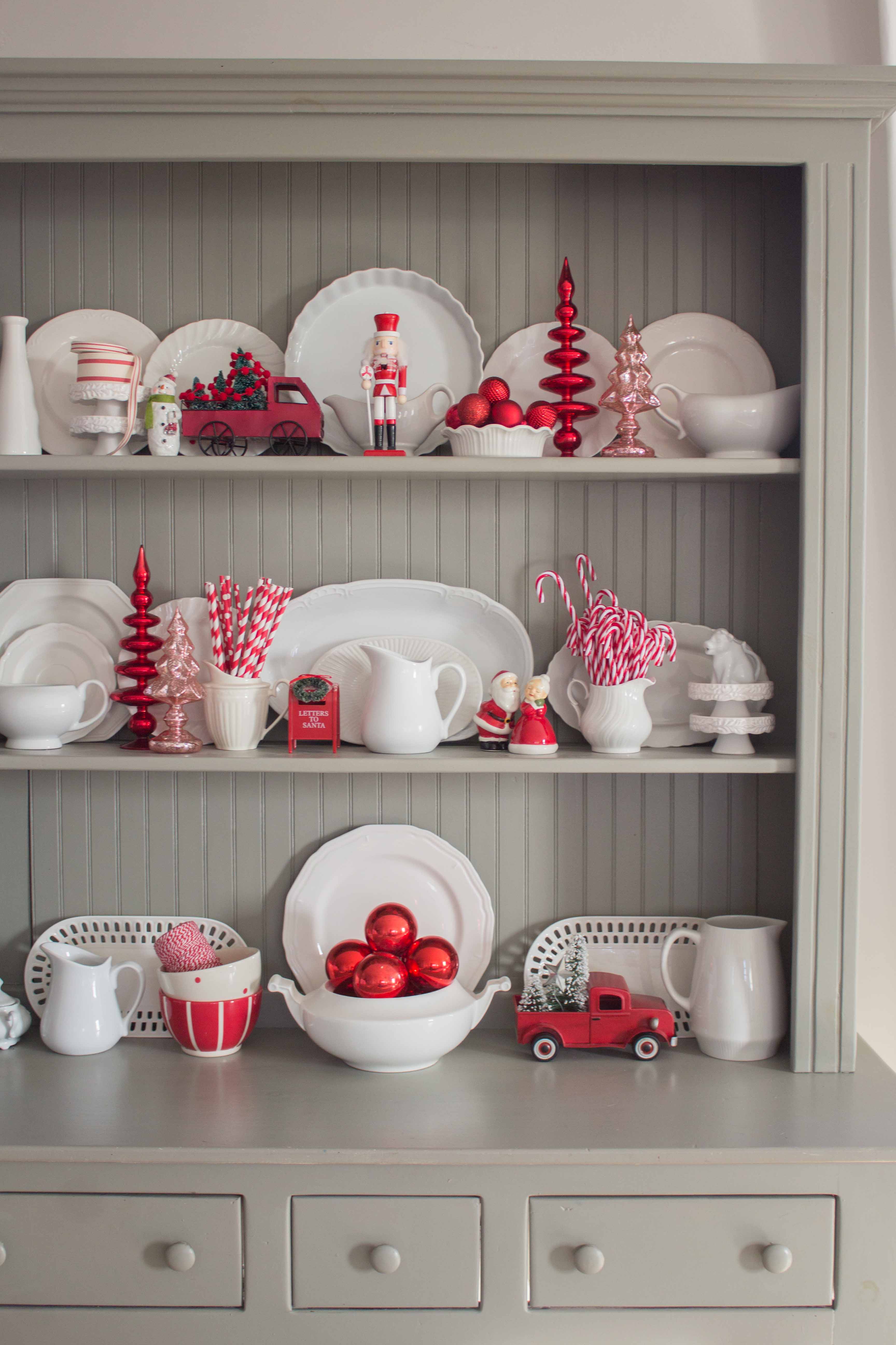 Red and White Christmas Decor - Pretty DIY Home