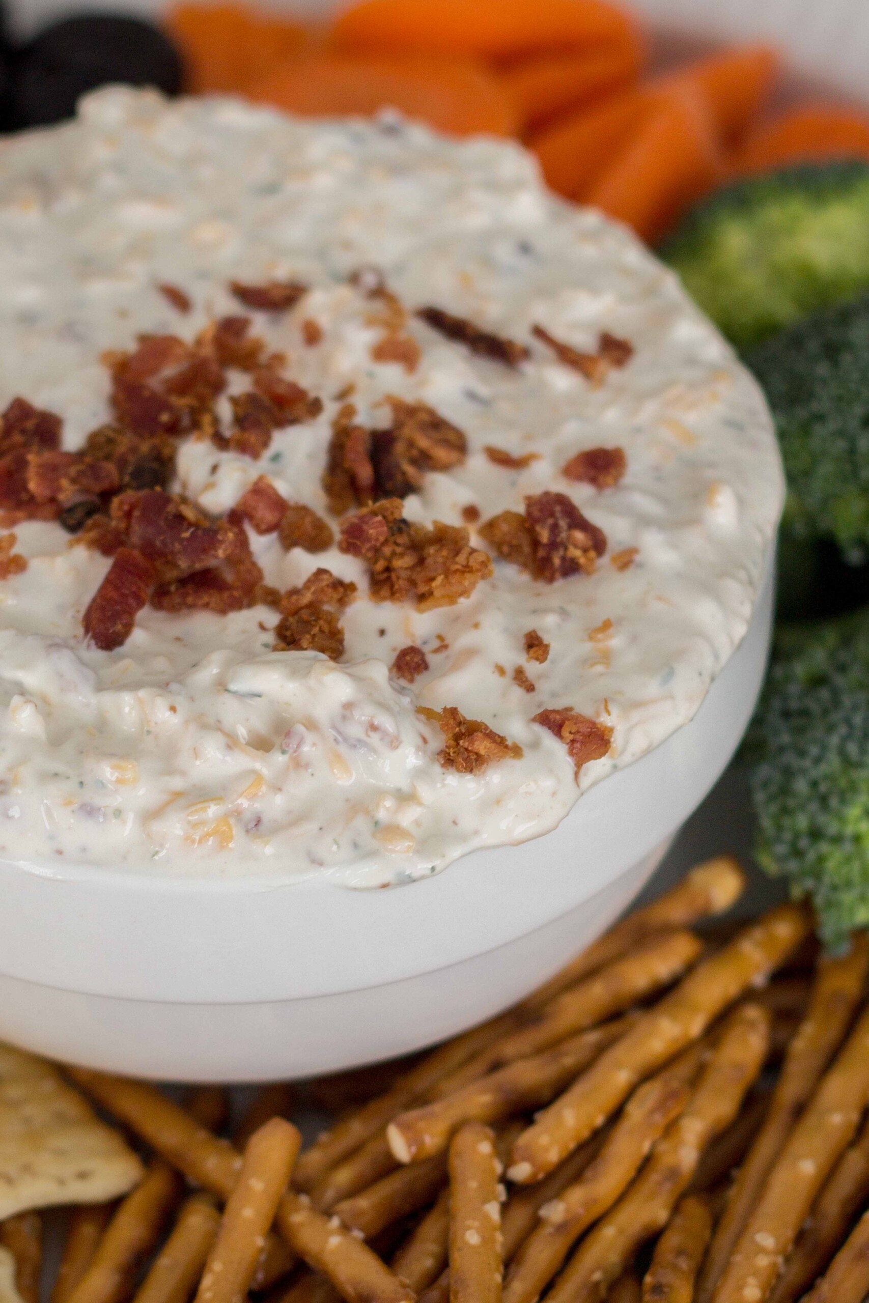 Delicious Bacon Cheddar Ranch Dip