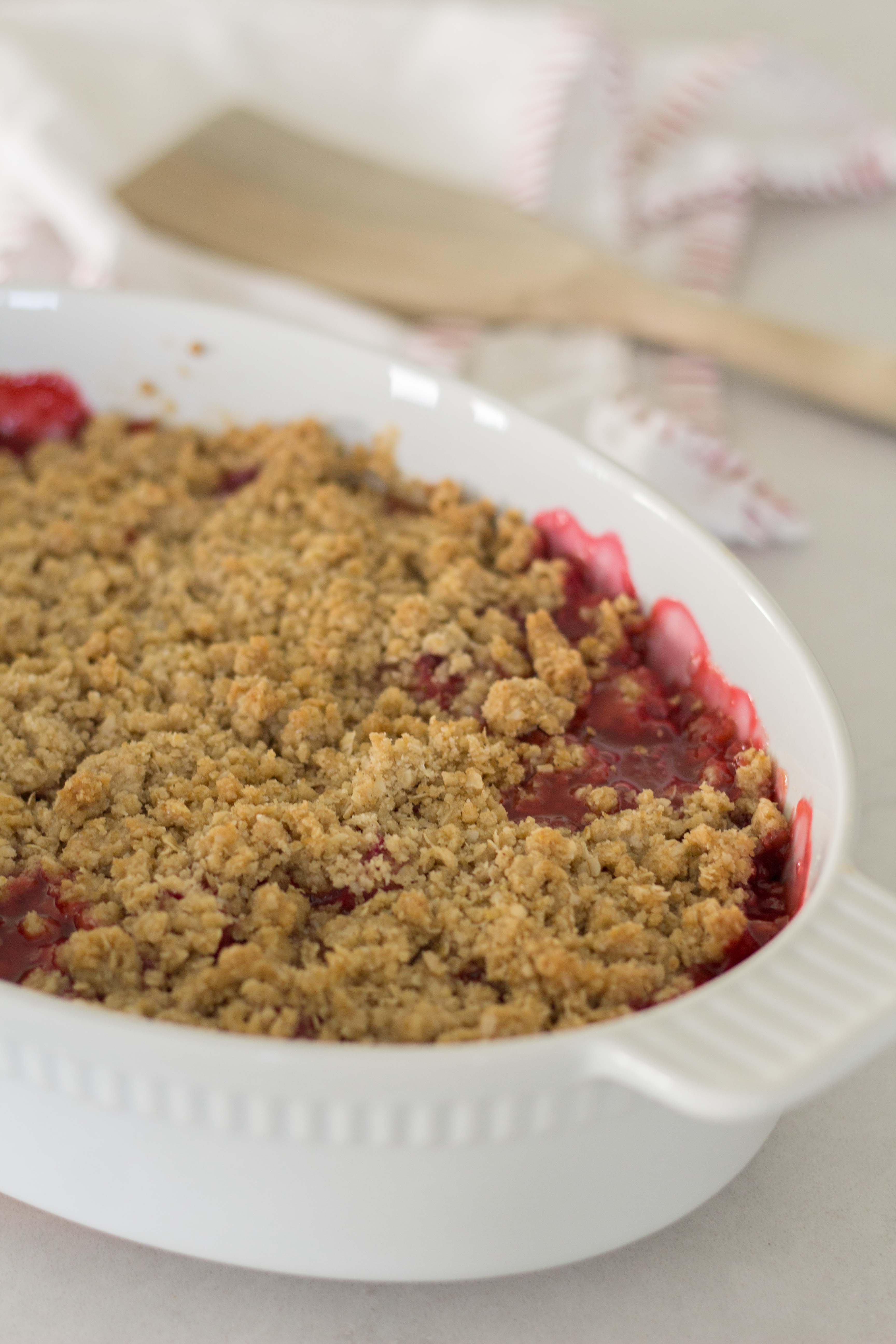 Old Fashioned Strawberry Rhubarb Crisp