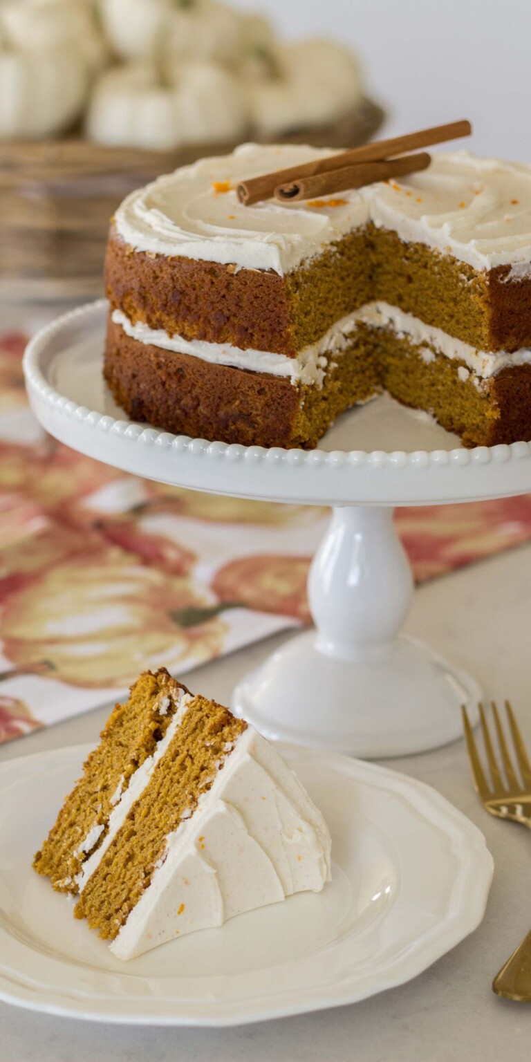 Old Fashioned Pumpkin Gingerbread Cake