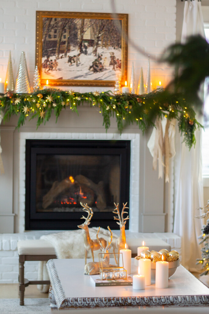 Christmas Living Room by Candlelight - Handmade Farmhouse