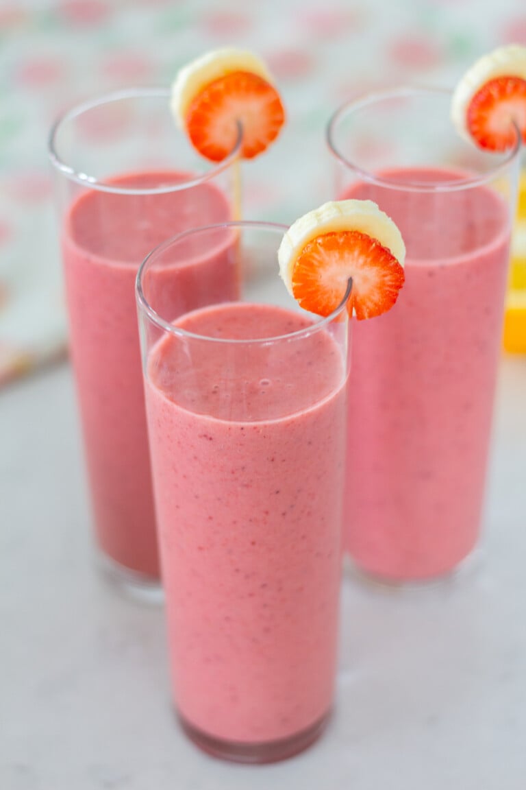 Favorite Creamy Strawberry Fruit Smoothie