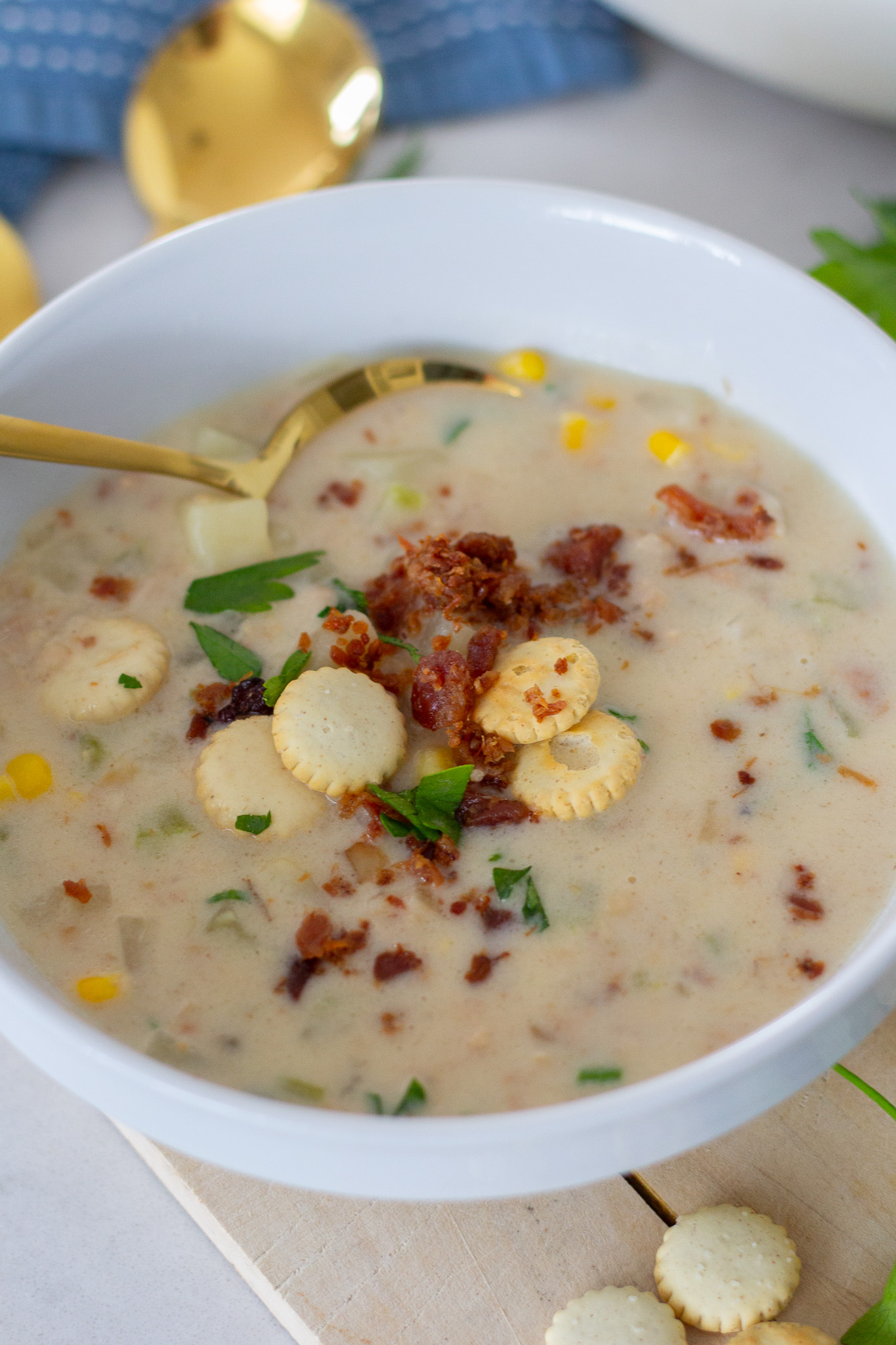 Creamy New England Style Clam Chowder