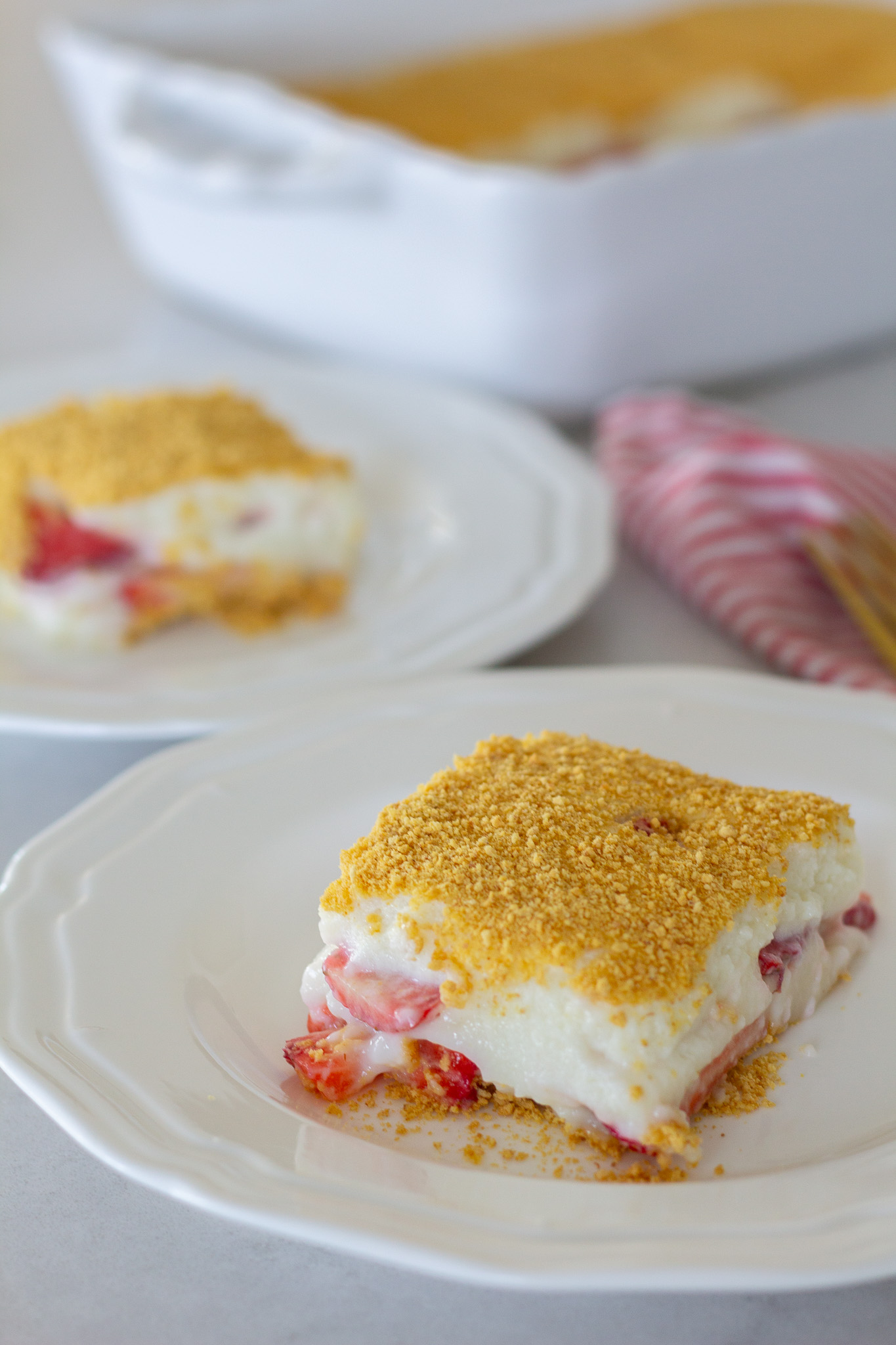 Old Fashioned Strawberry Marshmallow Dessert