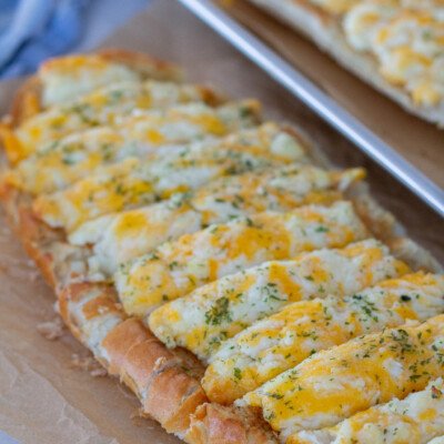 Easy Cheesy Garlic Bread