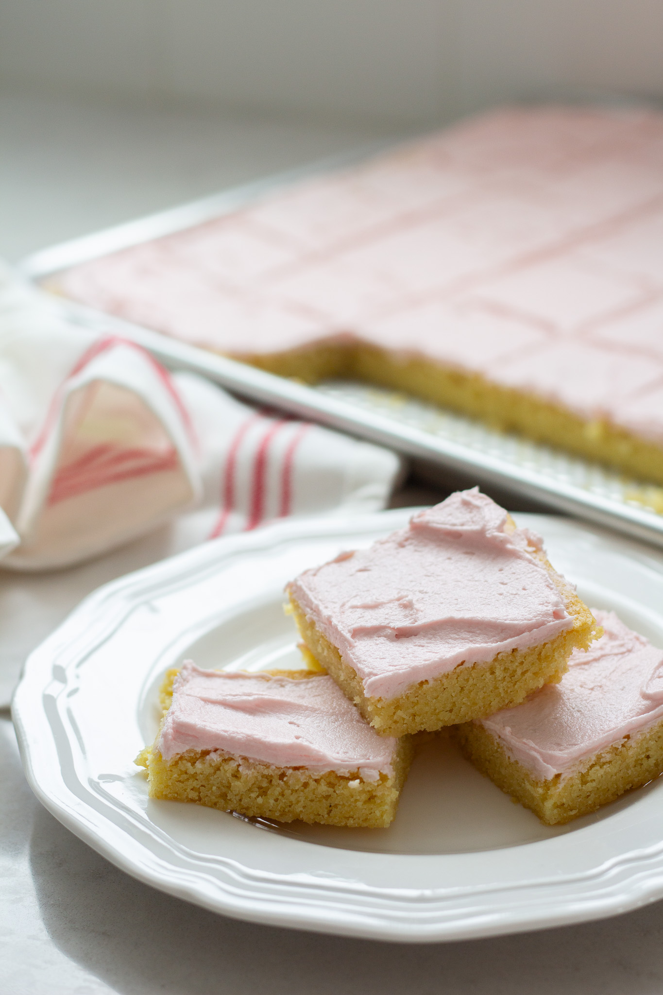 Easy Sheet Pan Sugar Cookie bars