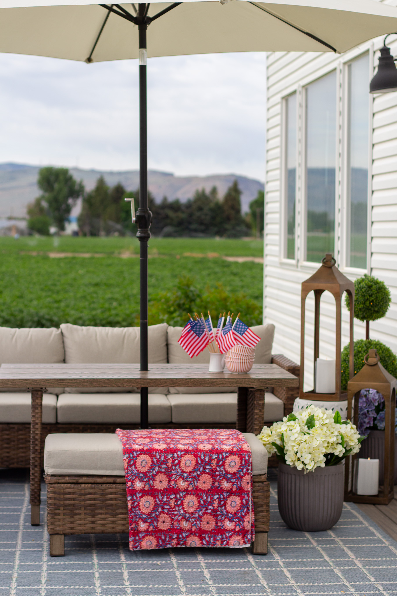 Summer deck
