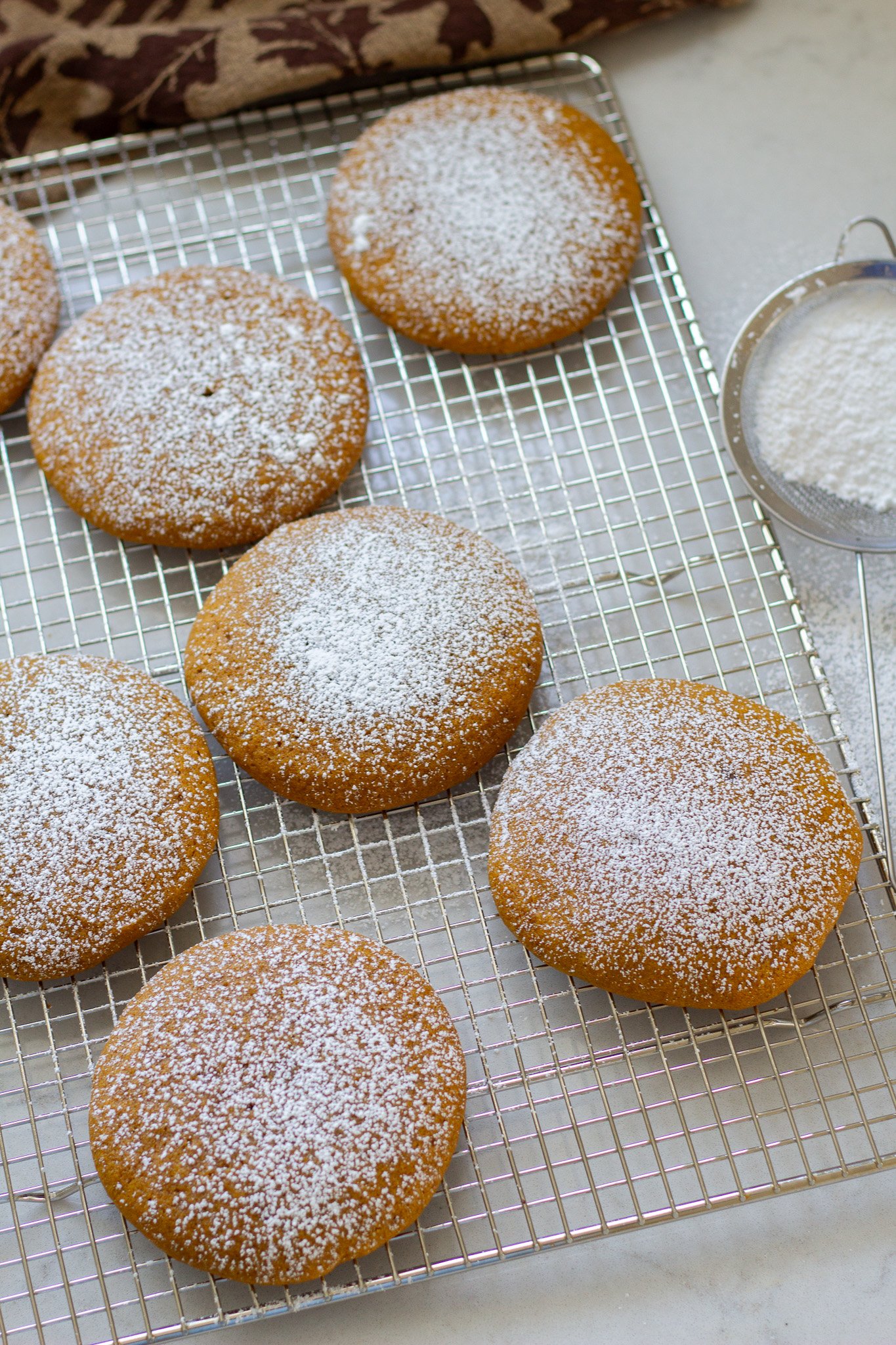 Easy Pumpkin Spice Muffin Cookies