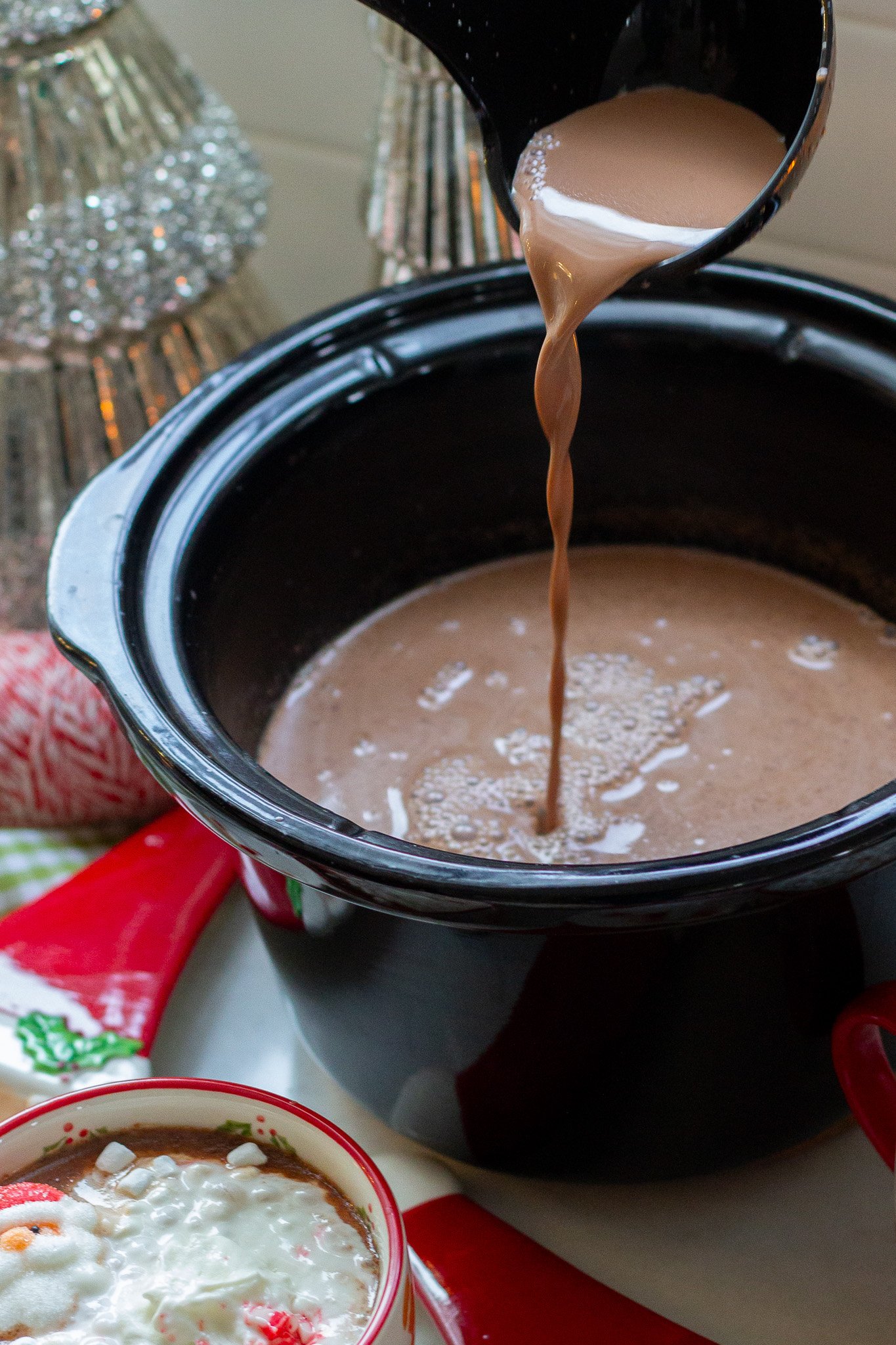 Rich and Creamy Crockpot Hot Cocoa