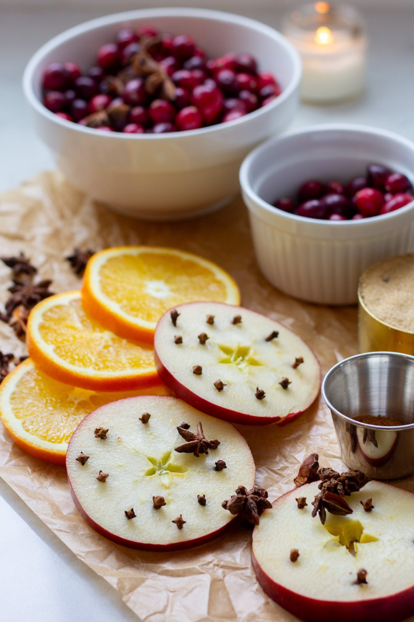 Easy Homemade Crockpot Wassail ingredients 