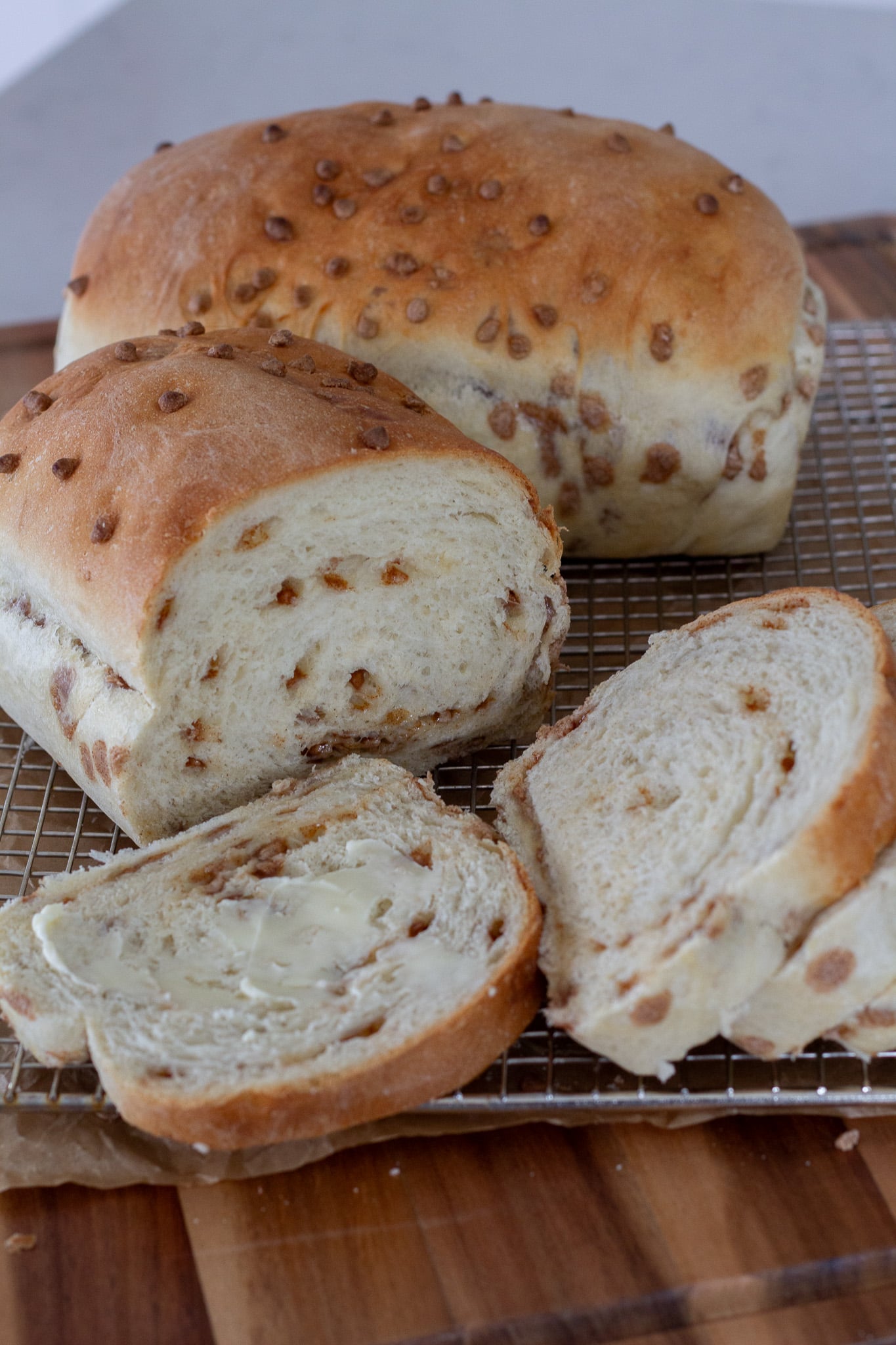 Easy Cinnamon Chip Bread sliced 